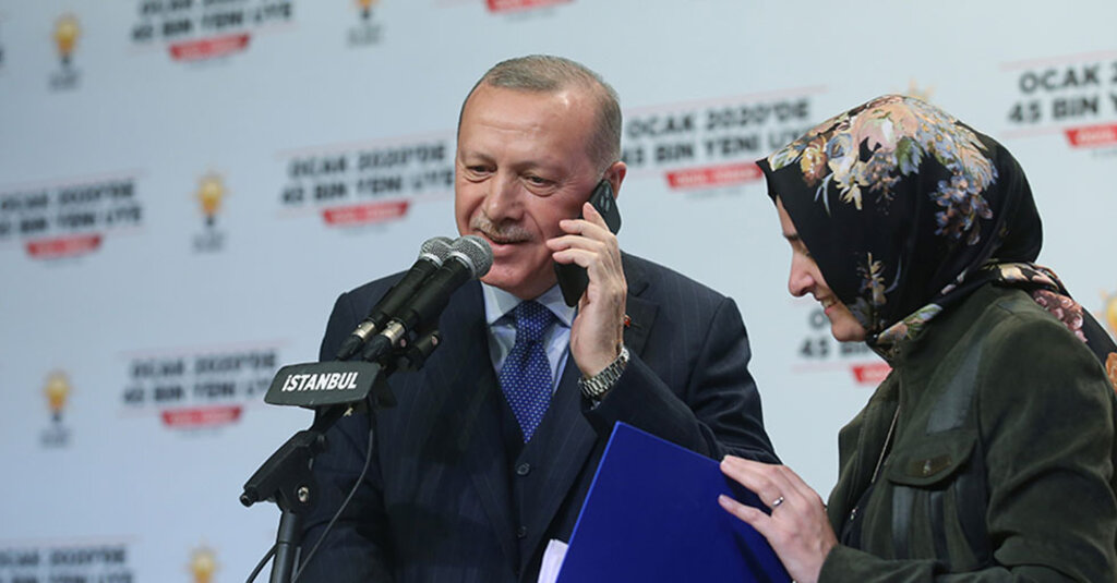 AK Parti Üye Kampanyasında Renkli Görüntüler: Erdoğan’ın Teşekkür Telefonları