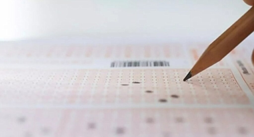 AÖF koşullu geçer ne demek? AÖF geçme notu kaç 2023?
