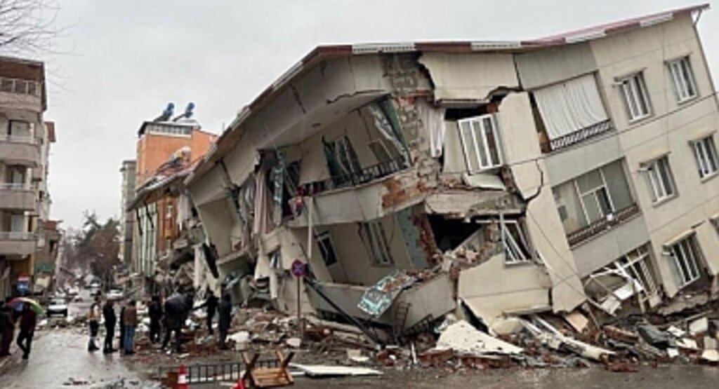 Bugün nerede, kaç şiddetinde deprem oldu? Bugün deprem oldu mu? Kandilli rasathanesi son depremler listesi! (Güncel)