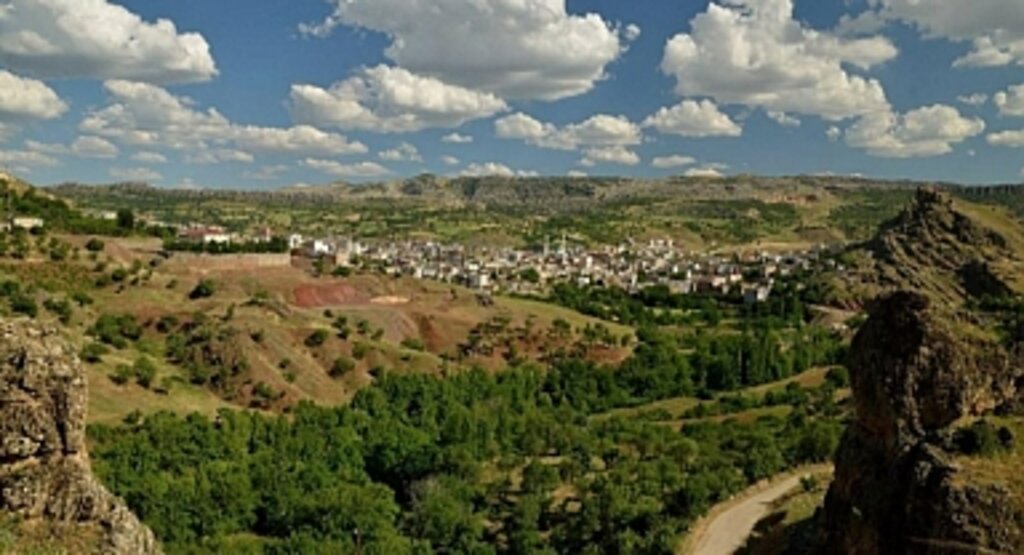 Çermik nerede? Çermik ilçesinin nüfusu, yüzölçümü ne kadar? Çermik ilçesi hangi ile bağlı?