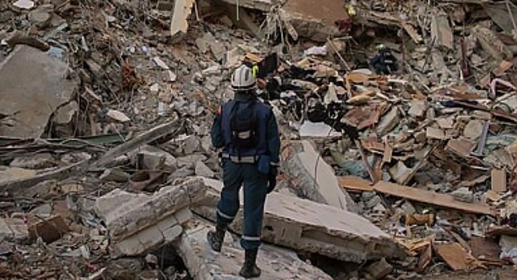  Depremde Arama kurtarma çalışmaları kaç gün sürer? Depremde arama kurtarma çalışmaları ne zaman biter? Depremin 4. Günü arama kurtarma çalışmaları bitti mi?