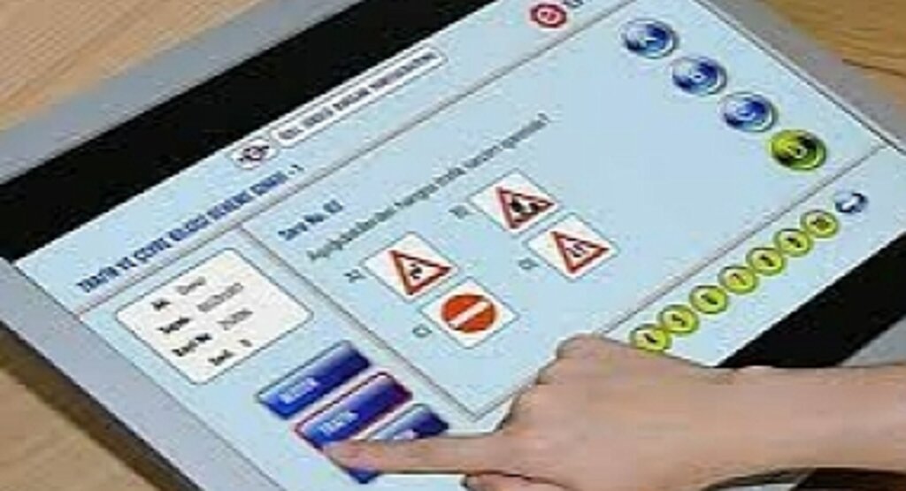 Ehliyet sınavı ne zaman, ertelendi mi? Motorlu taşıt e-sınavları hangi tarihte yapılacak?