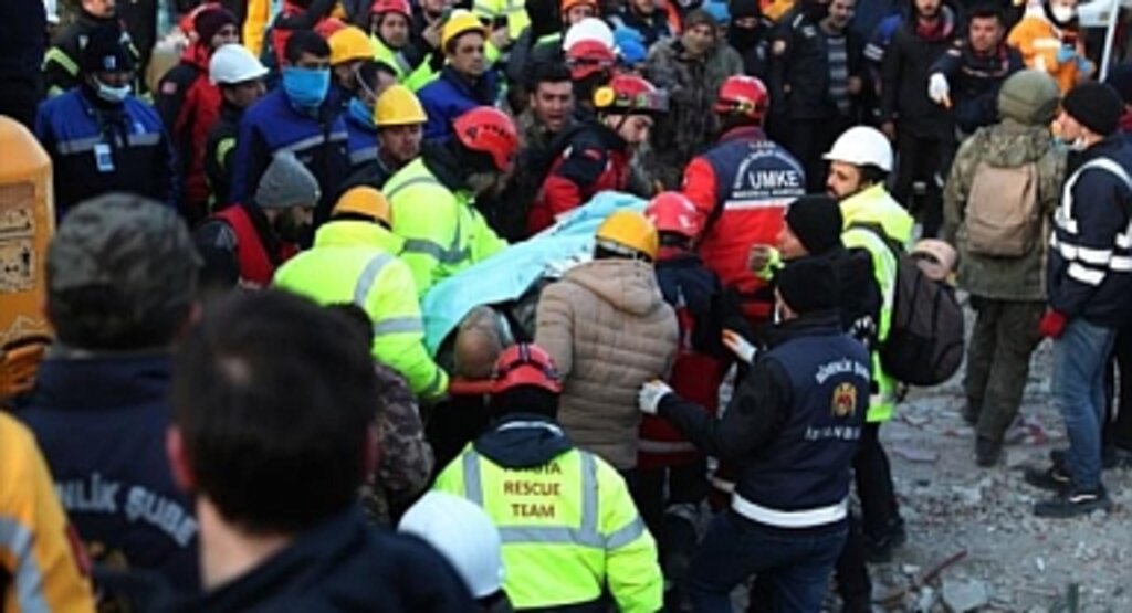 Güncel vefat sayısı kaç oldu? Depremde kaç kişi vefat etti? 10 ili vuran depremde kaç kişi hayatını kaybetti?