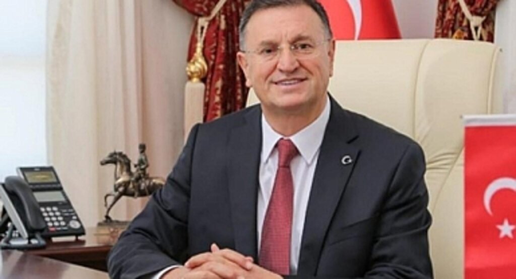 Hatay Büyükşehir Belediye Başkanı Lütfü Savaş kimdir? Lütfü Savaş hangi partiden?