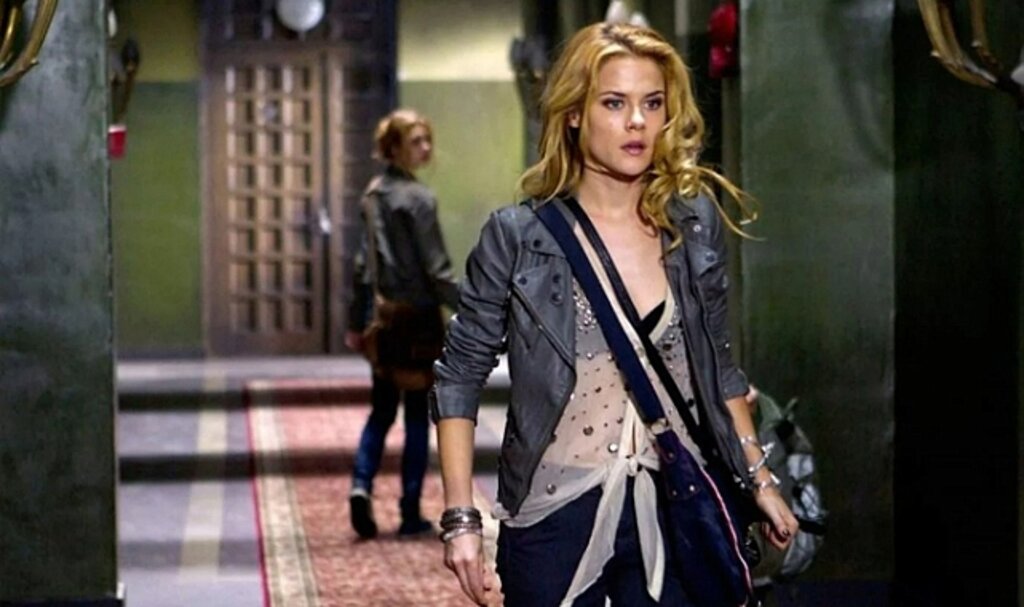 Karanlık Saat Filmi Konusu Nedir, Oyuncuları Kimler? İşte 2011 Yapımı Bilimkurgu Filminin Detayları