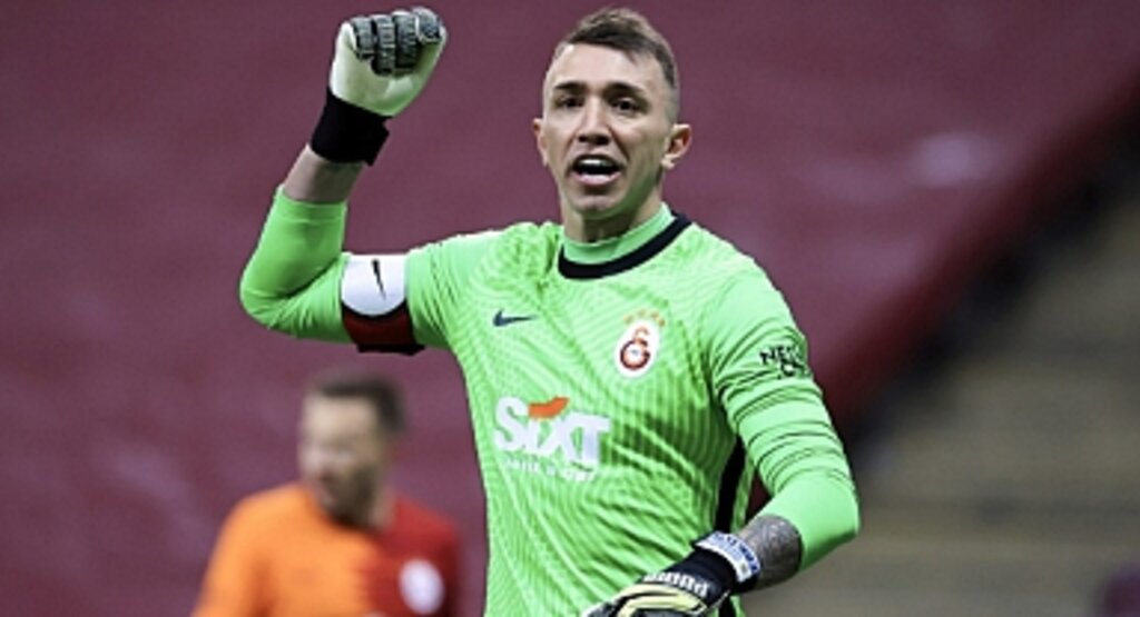 Muslera ne zaman oynayacak? Muslera ne zaman sahalara geri dönecek? Muslera Kasımpaşa maçında oynayacak mı?