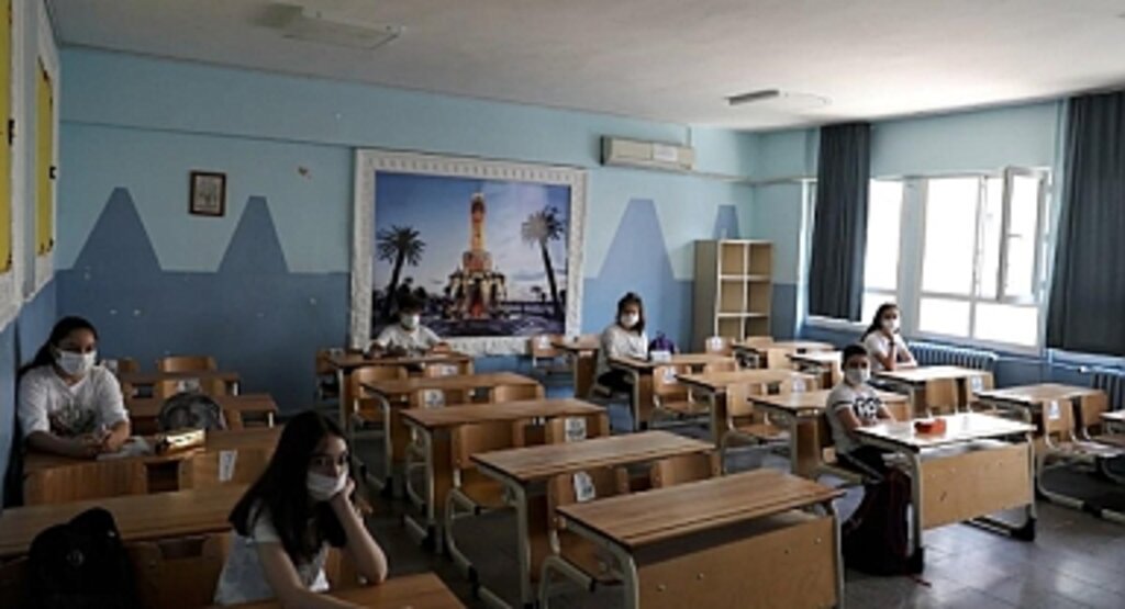 Okullar 1 hafta daha mı tatil? Okullar 20 Şubat'a kadar tatil mi? Okullar nerelerde tatil?