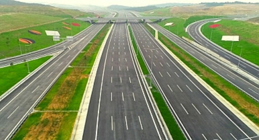 Otobanlar ücretsiz mi? Otoyol ne zamana kadar ücretsiz?
