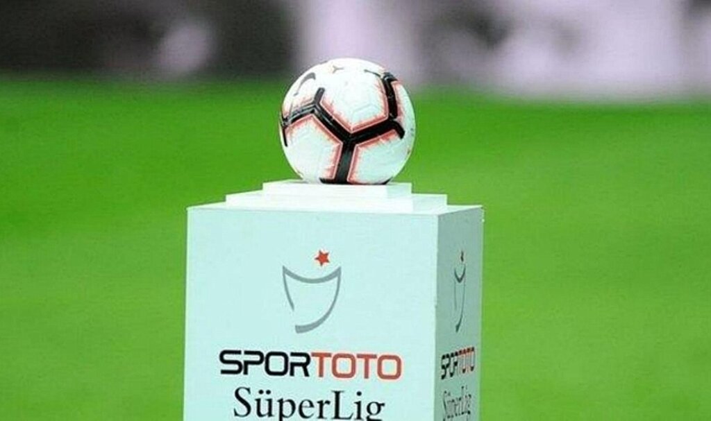 Deprem Felaketi Sonrası Liglere Ara: Süper Lig'de Top Başlama Tarihi Belli Oldu