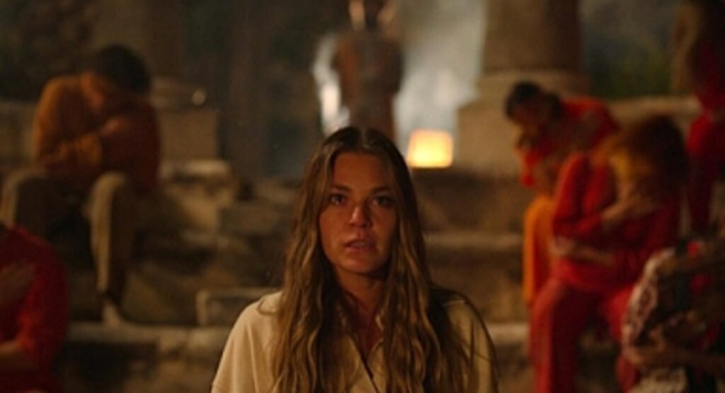 Aslı Enver ve Mehmet Günsur'un başrolünü paylaştığı Arayış dizisinden ilk kareler yayınlandı