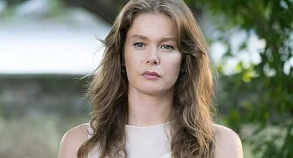 Camdaki Kız canlı izle! 16 Mart Kanal D Camdaki Kız 70. yeni bölüm canlı izle! Camdaki Kız yeni bölümde neler olacak? Kanal D canlı izle!