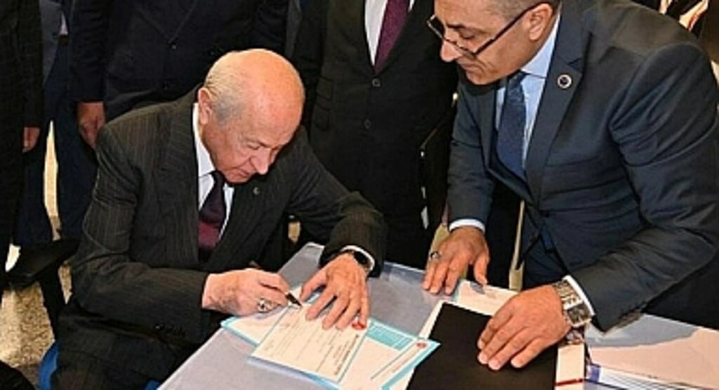 MHP'de milletvekilliği aday adaylığı için başvurular başladı! İlk imza Devlet Bahçeli'den geldi