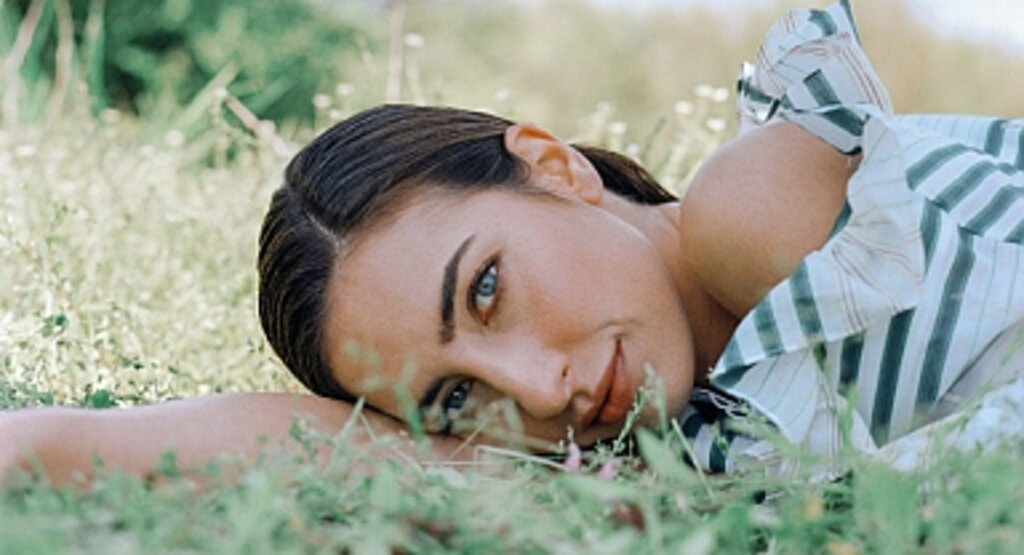 Veda Mektubu Beste kimdir? Veda Mektubu Beste gerçek adı ne? Veda Mektubu Beste karakterini kim canlandırıyor?