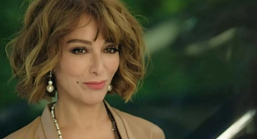 Yüz Yıllık Mucize Süreyya kimdir? Zerrin Tekindor nereli, kaç yaşında?