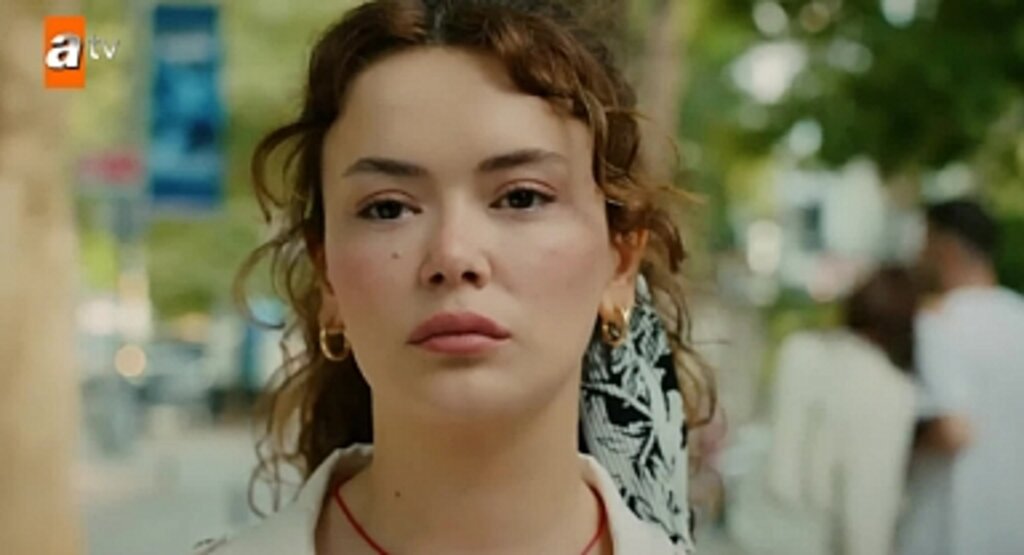 Bir Küçük Gün Işığı bugün yok mu, neden başlamadı, ne zaman, saat kaçta başlayacak? 3 Nisan Bir Küçük Gün Işığı yeni bölüm saat kaçta, ne zaman?