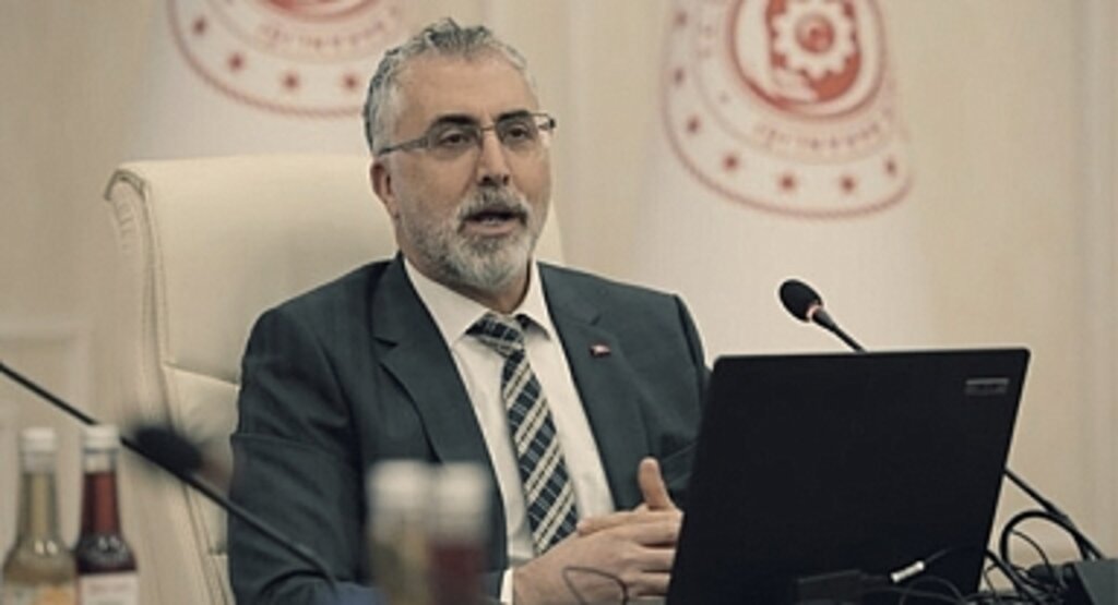 Vedat Işıkhan kimdir? Çalışma ve Sosyal Güvenlik Bakanı Vedat Işıkhan nereli, kaç yaşında?
