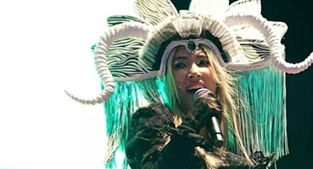 Hande Yener, Kıbrıs'ta Gizli Cennetiyle Gündeme Geldi!