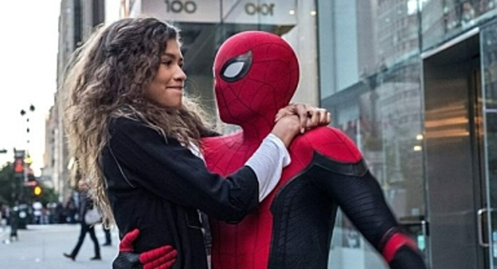 Örümcek Adam: Evden Uzakta Filminin konusu nedir? Örümcek Adam: Evden Uzakta oyuncu kadrosu! Örümcek Adam: Evden Uzakta kaç yılında, nerede çekildi?