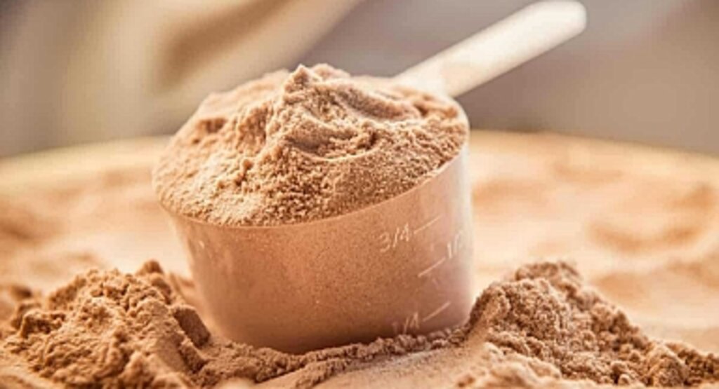 Protein Tozu ve Kilo Alma İlişkisi: Gerçekler ve Yanlış Bilgiler