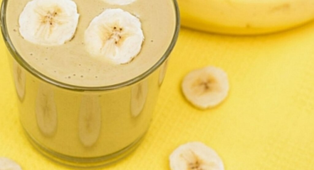 Sağlıklı Yaşamın Vazgeçilmezi: Muzlu Smoothie!