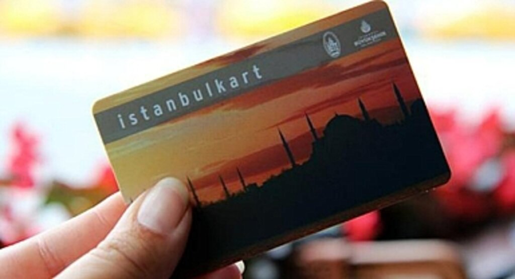 İstanbul'da Toplu Ulaşıma Büyük Zam: İstanbul Kart Abonman Ücretleri 2023'te Arttı!