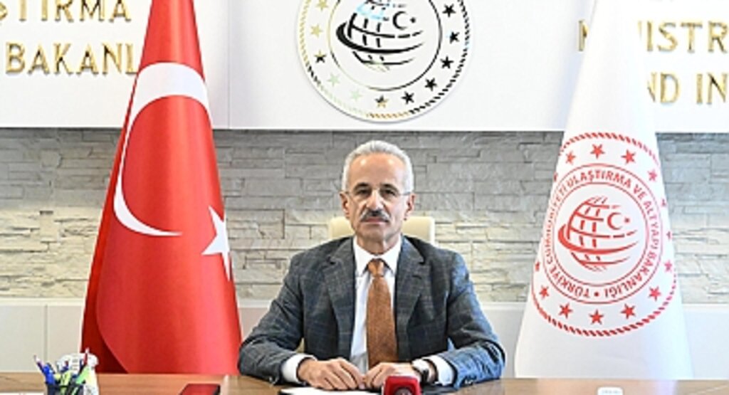 Türkiye ve Ukrayna Arasındaki Altyapı İşbirliği: Tahıl Koridoru Anlaşması ve Ticaret Yoluyla Destek