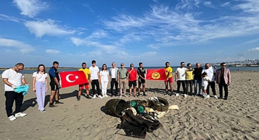 Atakum'da Dünya Temizlik Günü: Doğa ve Deniz İçin Büyük Temizlik Çalışması