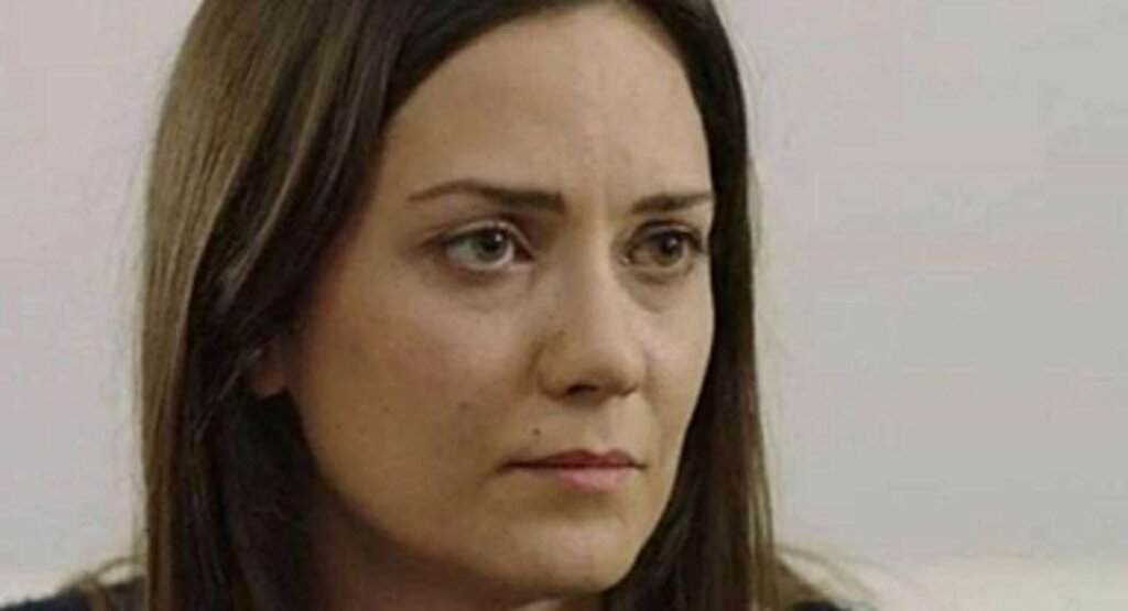 Merve Kayaalp'in Ardında Soru İşaretleri: Neden İntihar Etti?