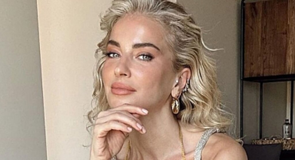 Burcu Esmersoy'un 'İsrail Yanındayım' Beğenisi Skandalı: Savunma Kabul Edilmedi, Sosyal Medya Karıştı!