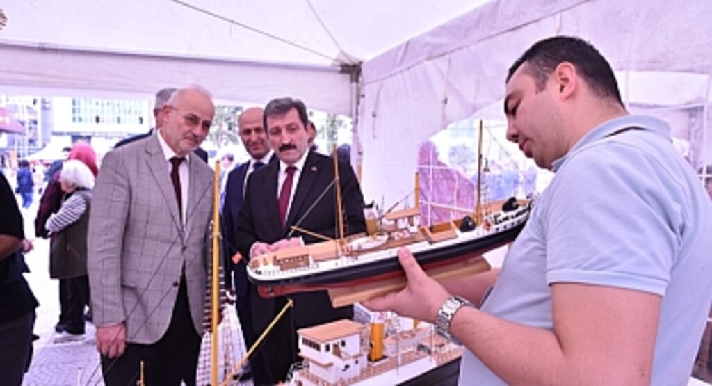 Samsun Valiliği ve OMÜ İşbirliğiyle Gerçekleşen Büyük Coşku: Cumhuriyet'in 100. Yılı Etkinlikleri Başladı