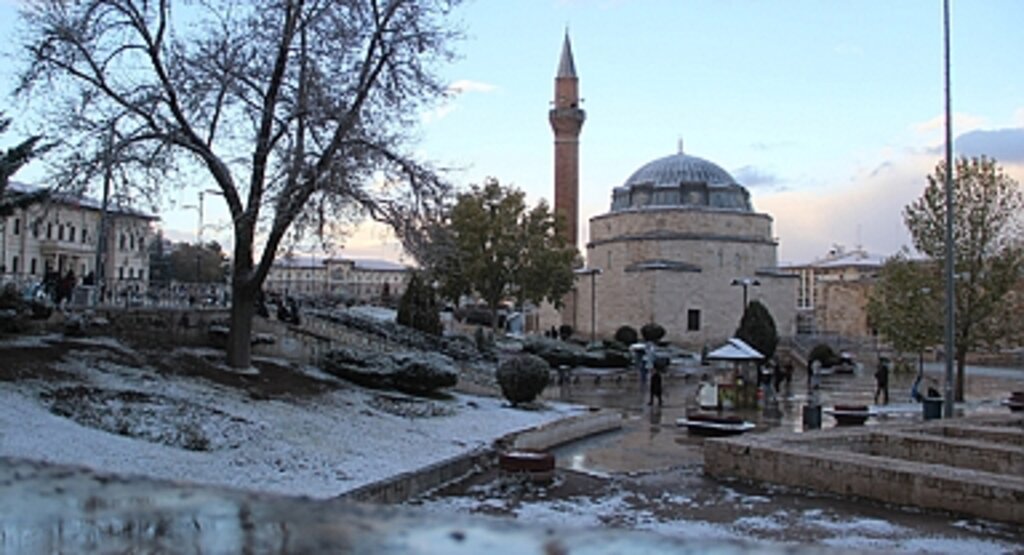 Sivas'ta Uzun Süren Bekleyişin Ardından Kar Sevinci