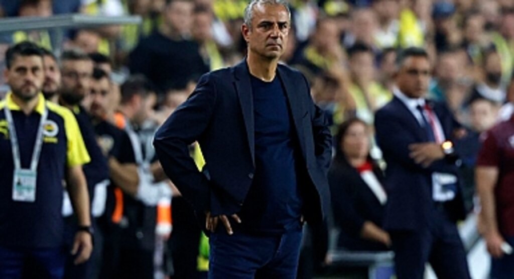 Trabzonspor Şoku: Fenerbahçe, 10 Maçlık Zafer Serisine Veda Ederek Galatasaray'a Liderliği Devretti