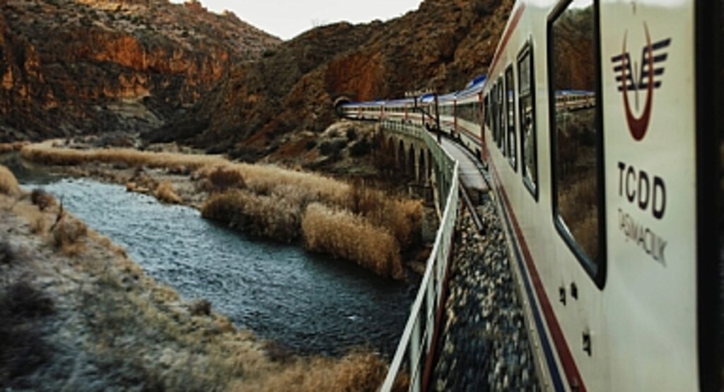Turistik Doğu Ekspresi 2023-2024 Sezonu için Hazır: Yeni Rotalar ve Ek Seferler