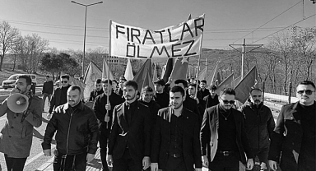 OMÜ’de Teröre Lanet Yürüyüşü: Ülkücü Gençlerden Şehitler İçin Vefa