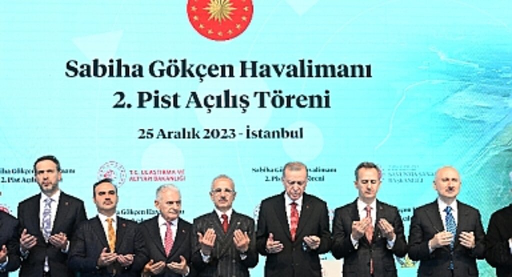 Sabiha Gökçen Havalimanı 2. Pisti, Cumhurbaşkanı Erdoğan'ın Katılımıyla Hizmete Açıldı