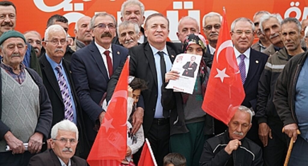 Cevat Öncü: 'Bu Liderler Arası Bir Yarış Değil, Bu Hizmet İşi'