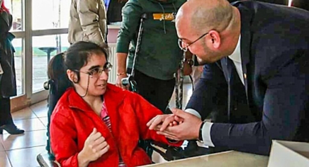 Serhat Türkel: Atakum'da Engelleri Kaldırmak ve Dar Gelirli Ailelere Destek