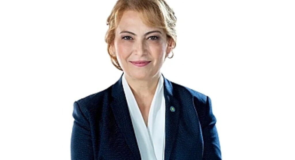 İYİ Parti'den İstifa Eden Ayşe Sibel Yanıkömeroğlu, CHP'ye Katıldı