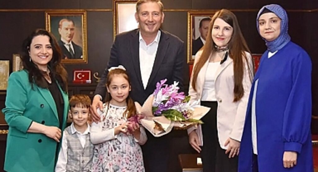 Miniklerden Başkan Candal’a Anlamlı Ziyaret: Geleceğimizin Teminatı Çocuklarımızdır