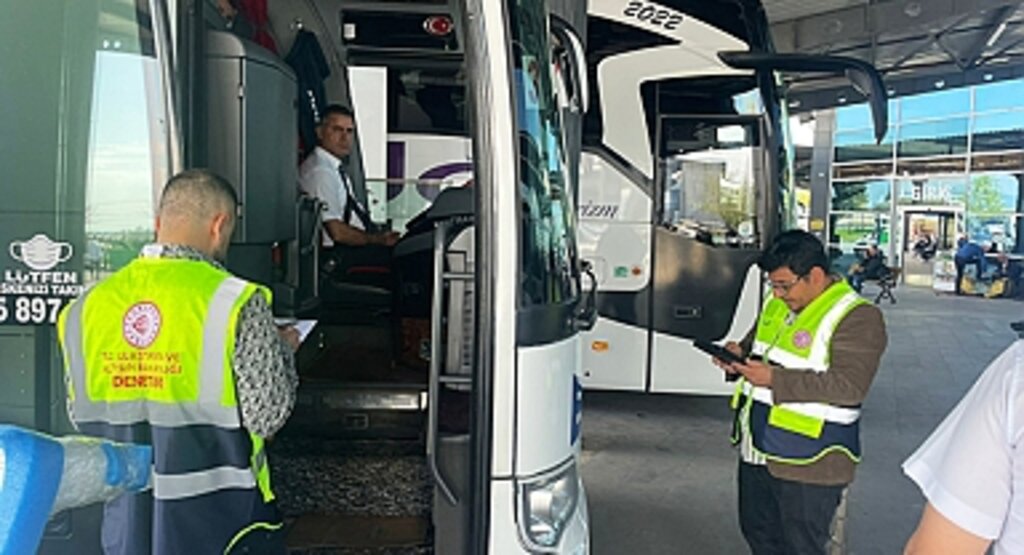 Bayram Öncesi Otobüs Denetimleri Sıkılaştı: Fahiş Fiyat Ve Korsana Geçit Yok