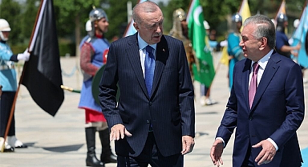 Özbekistan Cumhurbaşkanı Mirziyoyev Cumhurbaşkanlığı Külliyesi'nde Resmi Törenle Karşılandı