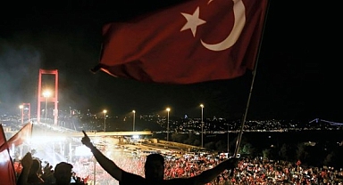 15 Temmuz 2024 Resmi Tatil mi? İşte Cevabı ve Detaylar