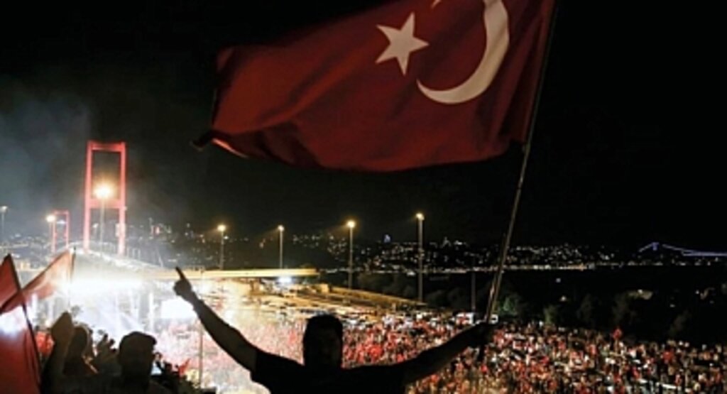 15 Temmuz Darbe Girişimi: Demokrasiye Karşı Bir Tehdit ve Halkın Zaferi