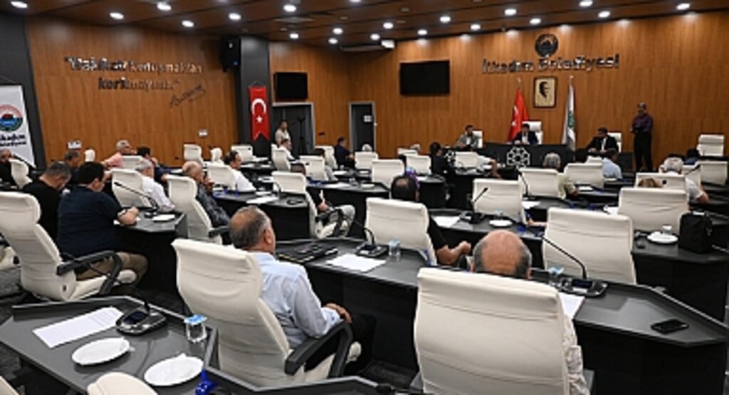 İlkadım Belediye Meclisi'nden Örnek Karar: Yaz Tatili Yapılmayacak, Çalışmalar Kesintisiz Sürecek