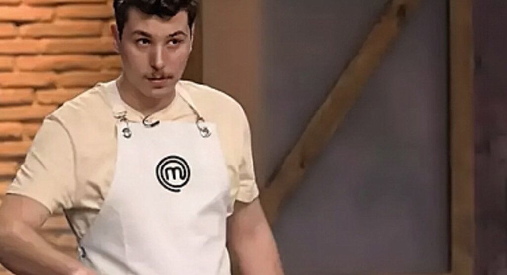 MasterChef 2024 Emre Kimdir? Yaşı, Memleketi ve Daha Fazlası