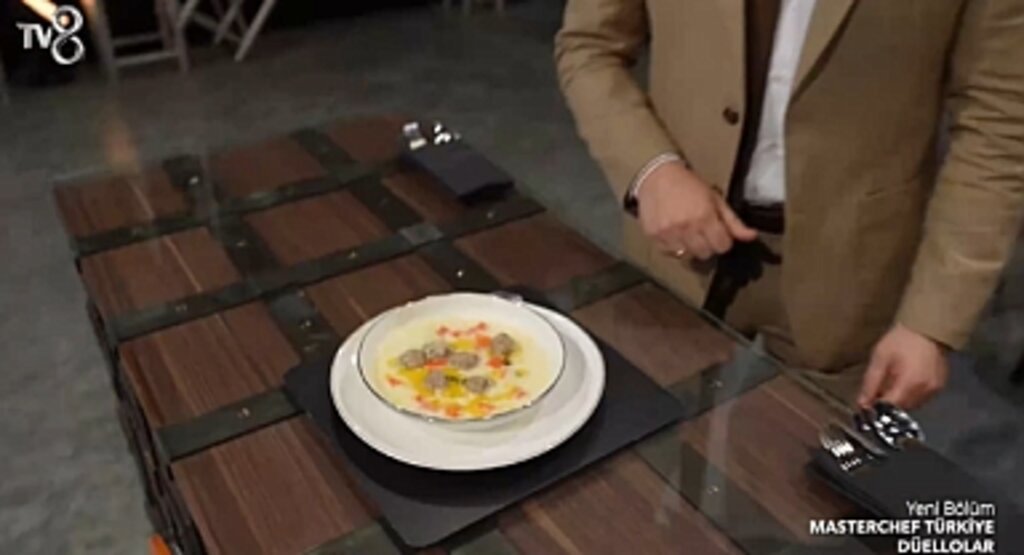 MasterChef Türkiye'nin Enfes Ekşili Köfte Tarifi: Evde Kolayca Yapabileceğiniz Lezzetli Bir Seçenek