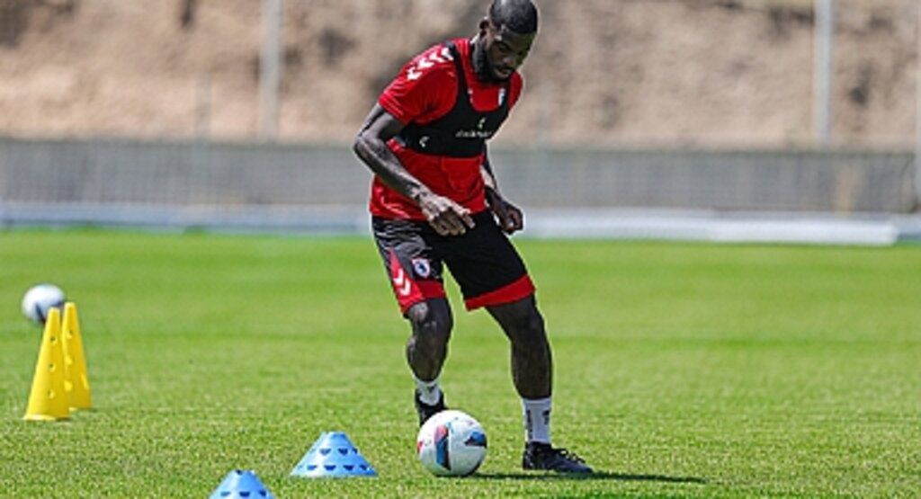 Samsunspor'dan Almere City FC Maçı Sonrası Rejenerasyon Antrenmanı