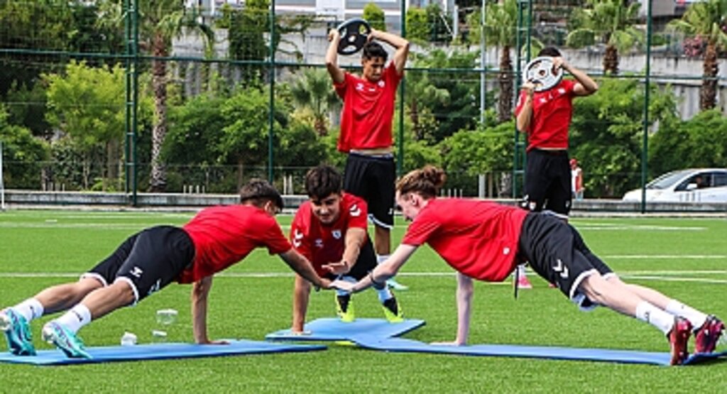 Yılport Samsunspor U19 Takımı Sezon Hazırlıklarına Hız Kesmeden Devam Ediyor