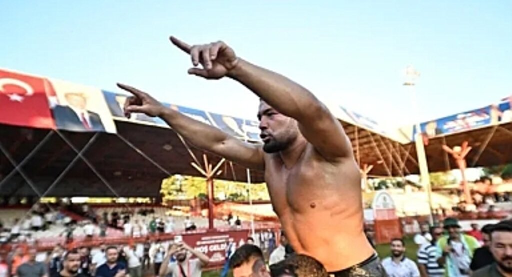 663. Kırkpınar'ın Başpehlivanı Yusuf Can Zeybek Oldu! Türkiye'nin Gururu Şampiyonlukla Taçlandı