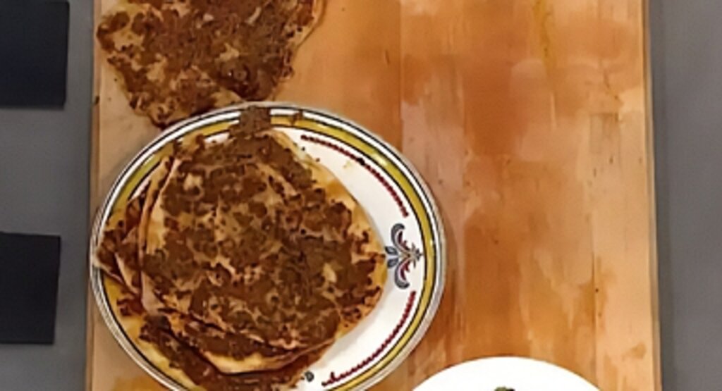 MasterChef Türkiye'de Lahmacun Yarışı: Evde Lahmacun Tarifi ve Püf Noktaları